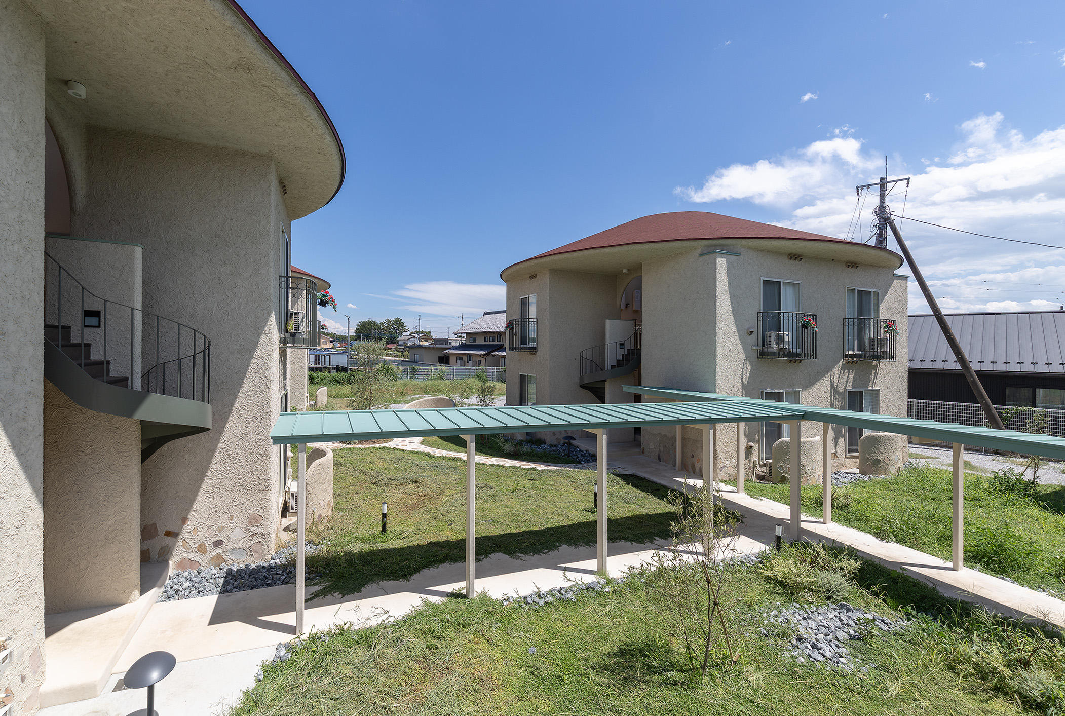 高崎の中庭のある寮 | アトリエ ボーヌ- 賃貸住宅建築設計・ローコスト＆長期高利回りの中庭アパルトメント - デザイナーズ物件・おしゃれ賃貸・ヨーロッパ風・賃貸経営・中庭・新しいアパート・丸山耕一 まるやまこういち・丸山保博 まるやまほはく