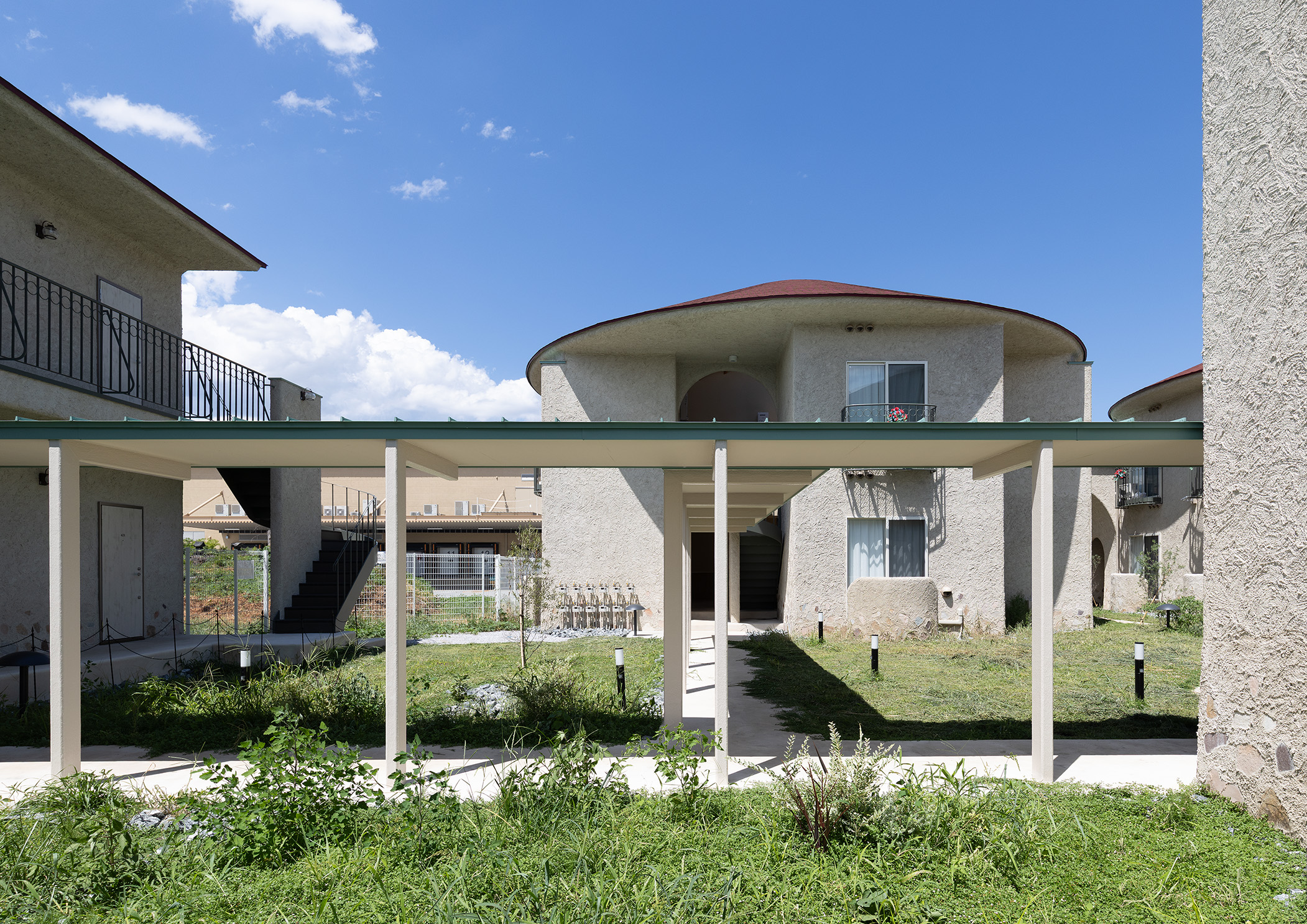 高崎の中庭のある寮 | アトリエ ボーヌ- 賃貸住宅建築設計・ローコスト＆長期高利回りの中庭アパルトメント - デザイナーズ物件・おしゃれ賃貸・ヨーロッパ風・賃貸経営・中庭・新しいアパート・丸山耕一 まるやまこういち・丸山保博 まるやまほはく