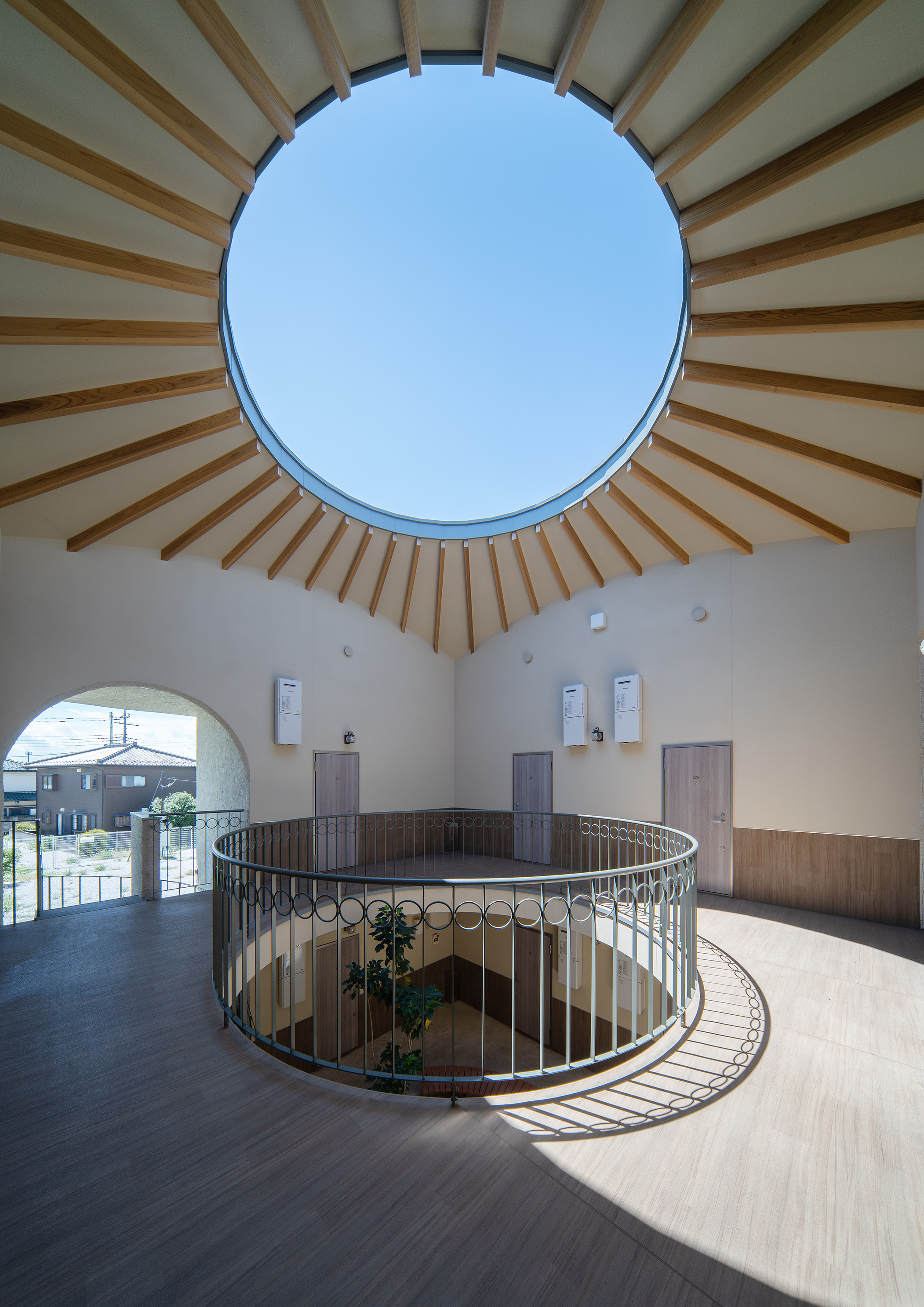 高崎の中庭のある寮 | アトリエ ボーヌ- 賃貸住宅建築設計・ローコスト＆長期高利回りの中庭アパルトメント - デザイナーズ物件・おしゃれ賃貸・ヨーロッパ風・賃貸経営・中庭・新しいアパート・丸山耕一 まるやまこういち・丸山保博 まるやまほはく