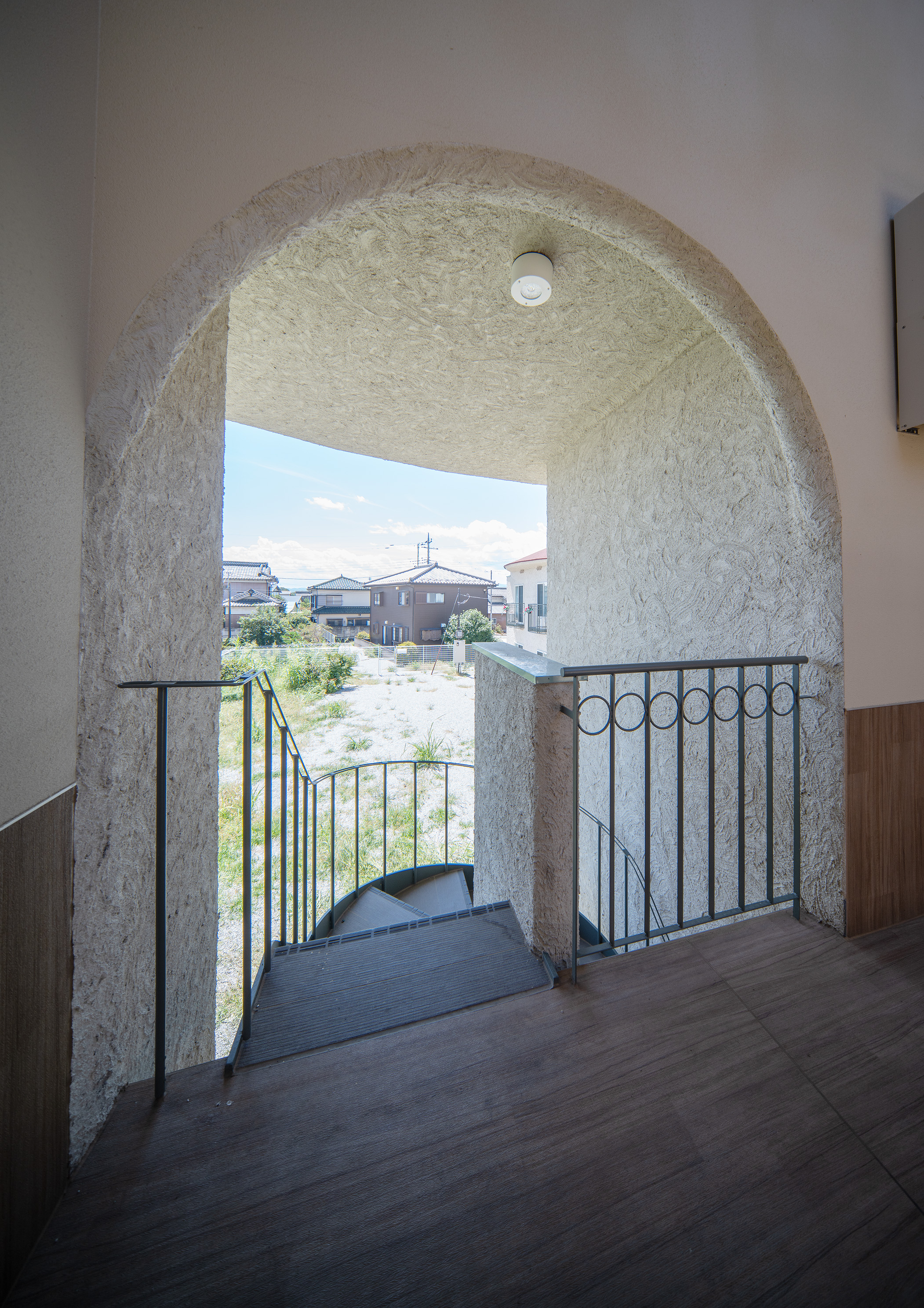 高崎の中庭のある寮 | アトリエ ボーヌ- 賃貸住宅建築設計・ローコスト＆長期高利回りの中庭アパルトメント - デザイナーズ物件・おしゃれ賃貸・ヨーロッパ風・賃貸経営・中庭・新しいアパート・丸山耕一 まるやまこういち・丸山保博 まるやまほはく