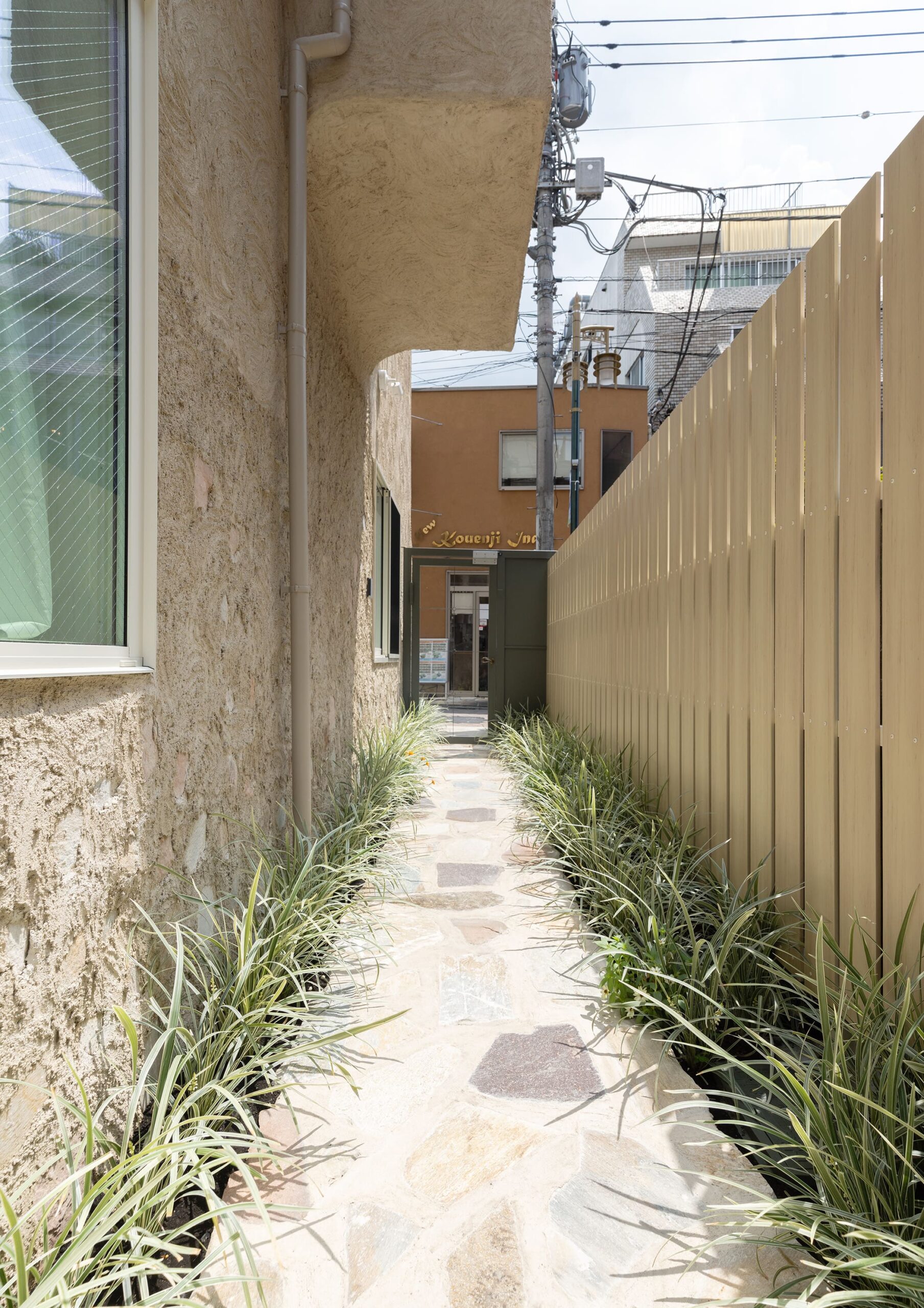 エンゲルベルグ | アトリエ ボーヌ- 賃貸住宅建築設計・ローコスト＆長期高利回りの中庭アパルトメント - デザイナーズ物件・おしゃれ賃貸・ヨーロッパ風・賃貸経営・中庭・新しいアパート・丸山耕一 まるやまこういち・丸山保博 まるやまほはく