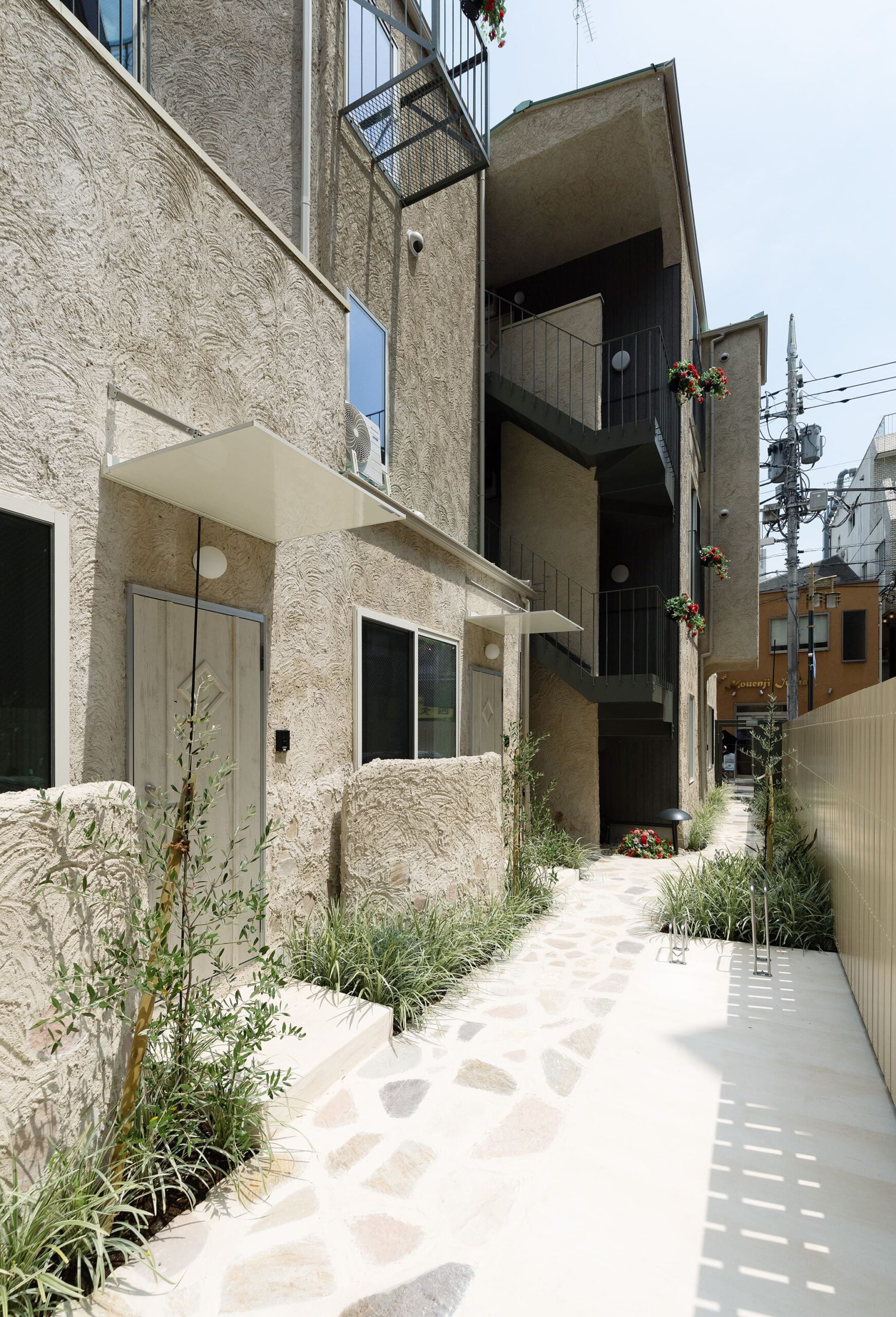 エンゲルベルグ | アトリエ ボーヌ- 賃貸住宅建築設計・ローコスト＆長期高利回りの中庭アパルトメント - デザイナーズ物件・おしゃれ賃貸・ヨーロッパ風・賃貸経営・中庭・新しいアパート・丸山耕一 まるやまこういち・丸山保博 まるやまほはく